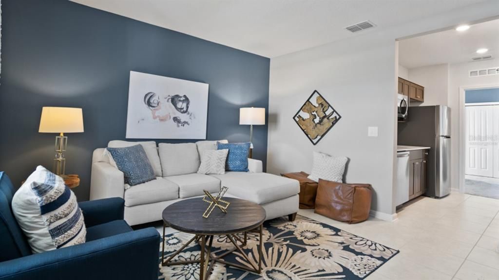 Active With Contract: $457,490 (4 beds, 3 baths, 2109 Square Feet)