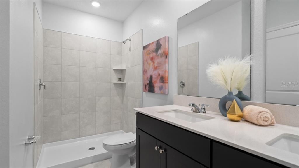 Active With Contract: $457,490 (4 beds, 3 baths, 2109 Square Feet)