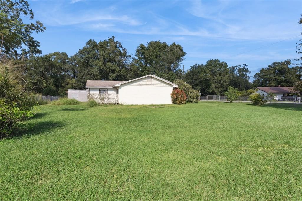 Activo con contrato: $299,000 (3 camas, 2 baños, 1520 Pies cuadrados)