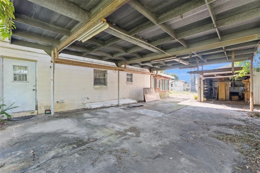 Activo con contrato: $299,000 (3 camas, 2 baños, 1520 Pies cuadrados)