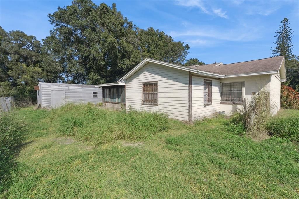 Activo con contrato: $299,000 (3 camas, 2 baños, 1520 Pies cuadrados)