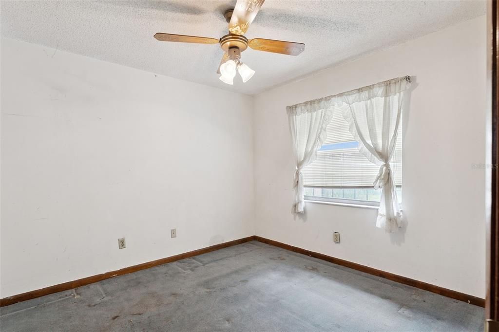 Activo con contrato: $299,000 (3 camas, 2 baños, 1520 Pies cuadrados)