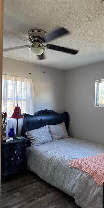 待售: $384,000 (3 贝兹, 2 浴室, 1080 平方英尺)