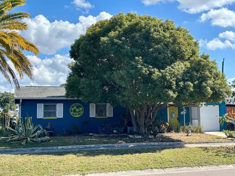 待售: $384,000 (3 贝兹, 2 浴室, 1080 平方英尺)