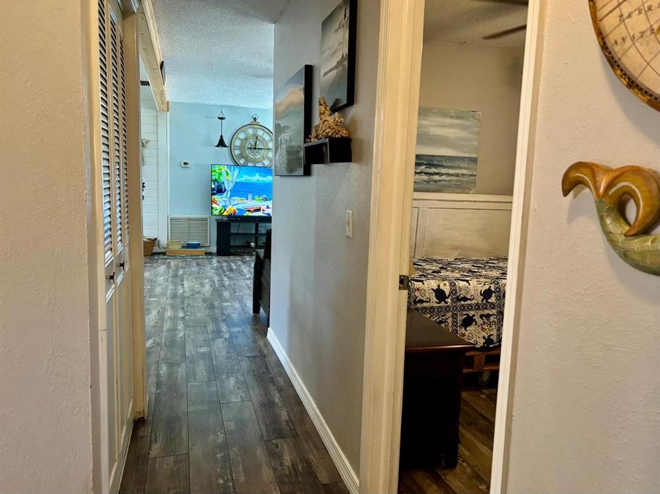 待售: $384,000 (3 贝兹, 2 浴室, 1080 平方英尺)