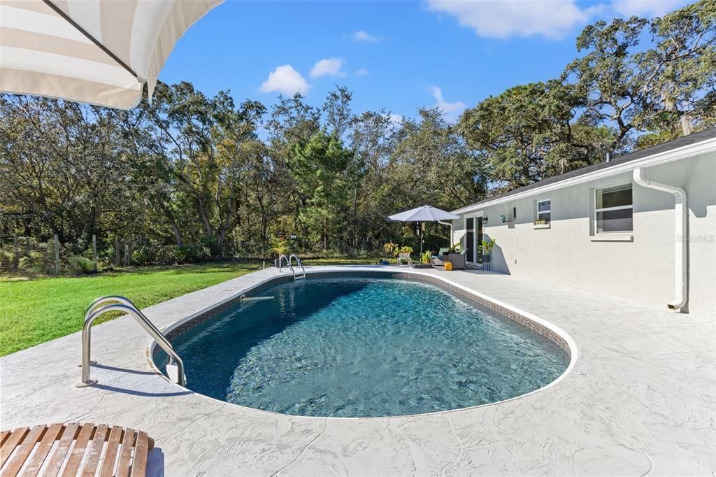 待售: $595,000 (4 贝兹, 2 浴室, 2736 平方英尺)