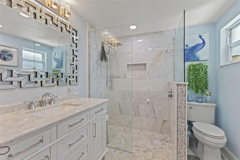 待售: $595,000 (4 贝兹, 2 浴室, 2736 平方英尺)