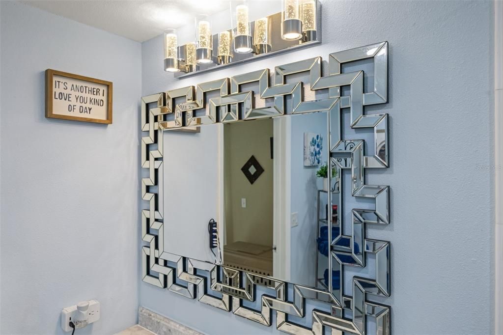 待售: $595,000 (4 贝兹, 2 浴室, 2736 平方英尺)