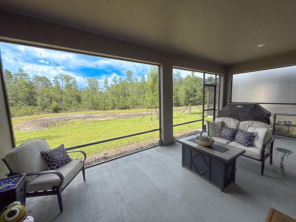 En Venta: $399,900 (3 camas, 3 baños, 2366 Pies cuadrados)