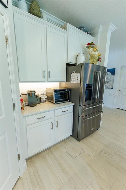 En Venta: $399,900 (3 camas, 3 baños, 2366 Pies cuadrados)