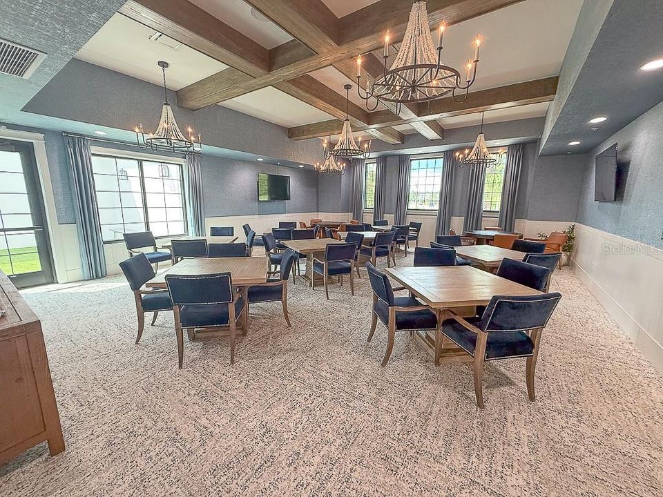 En Venta: $399,900 (3 camas, 3 baños, 2366 Pies cuadrados)