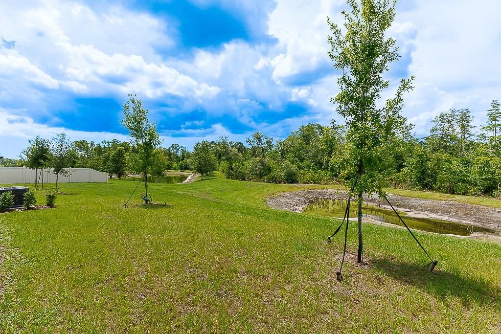 En Venta: $399,900 (3 camas, 3 baños, 2366 Pies cuadrados)