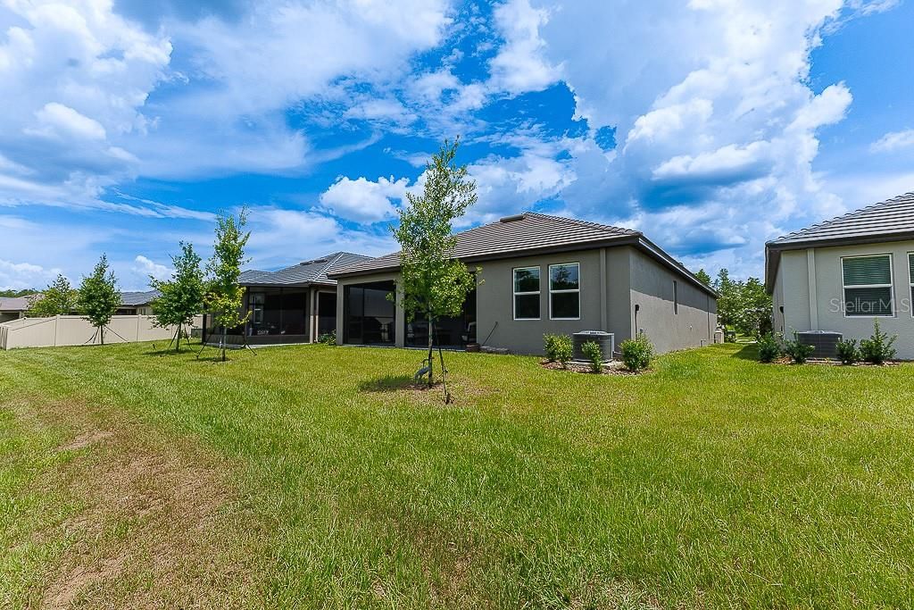 En Venta: $399,900 (3 camas, 3 baños, 2366 Pies cuadrados)