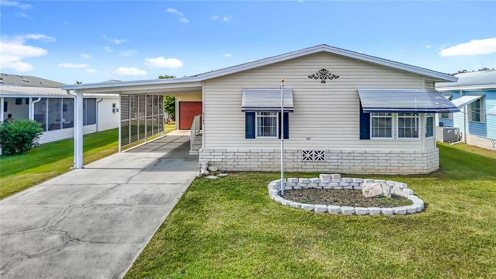 For Sale: $259,900 (2 beds, 2 baths, 1620 Square Feet)