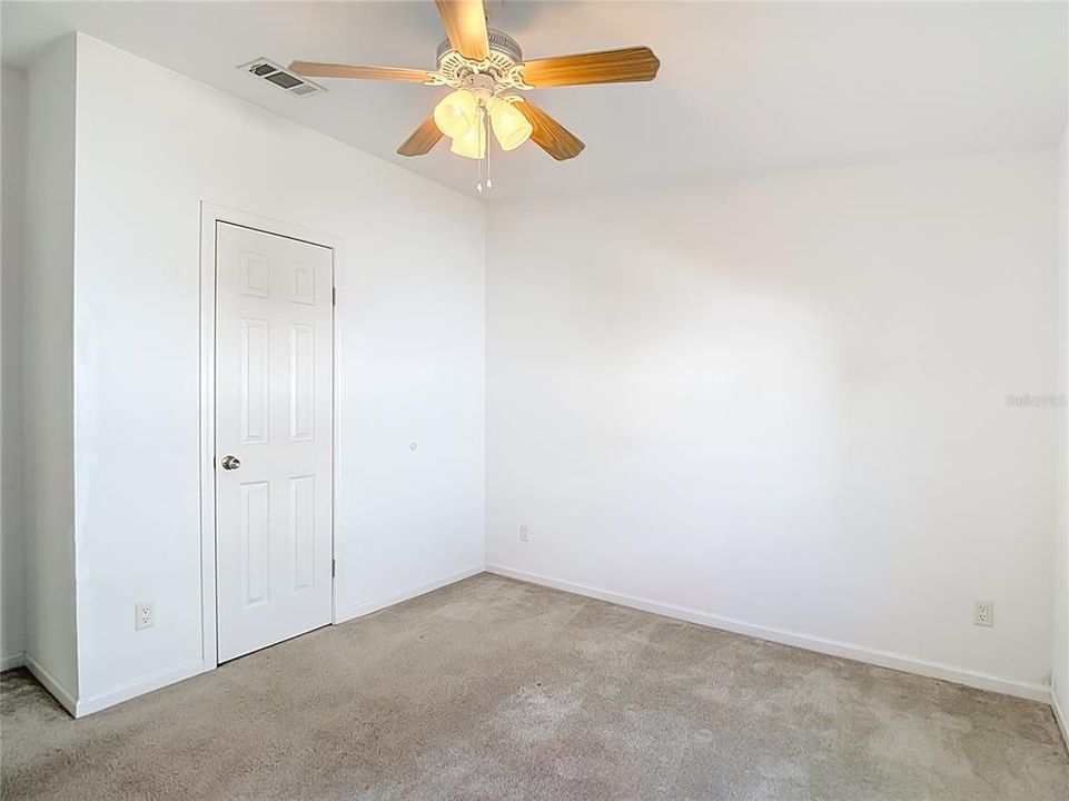 For Sale: $259,900 (2 beds, 2 baths, 1620 Square Feet)