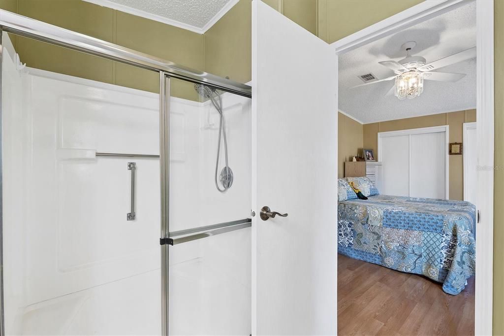 For Sale: $269,500 (2 beds, 2 baths, 1312 Square Feet)