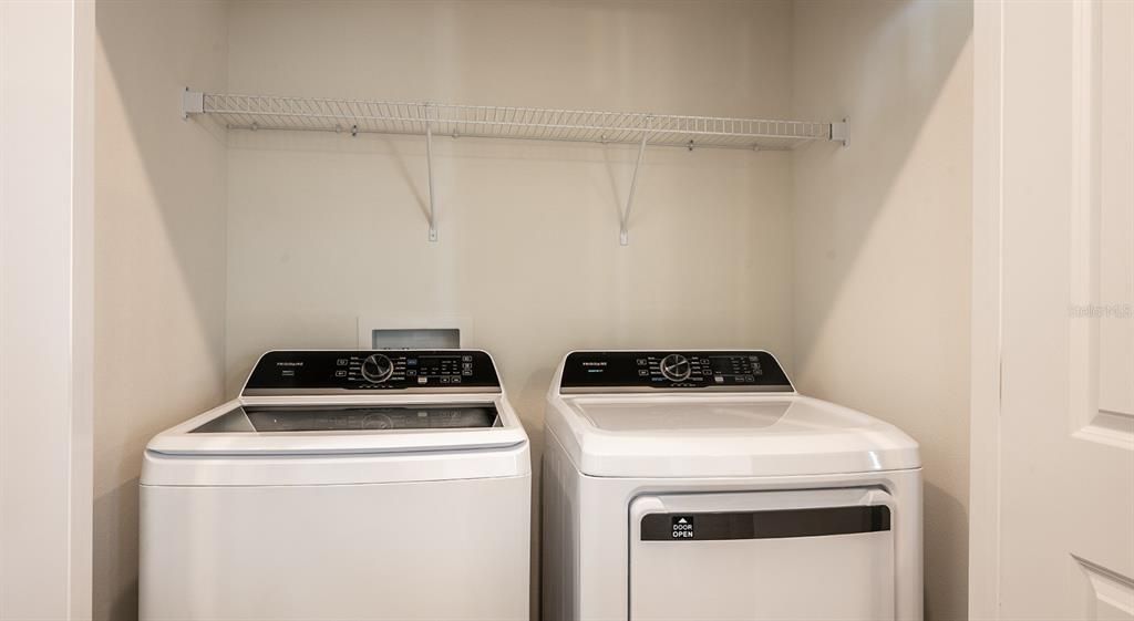 For Rent: $1,669 (1 beds, 1 baths, 726 Square Feet)