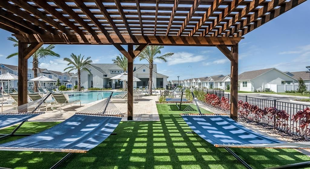 For Rent: $1,669 (1 beds, 1 baths, 726 Square Feet)