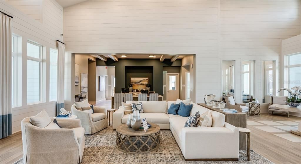 For Rent: $1,669 (1 beds, 1 baths, 726 Square Feet)