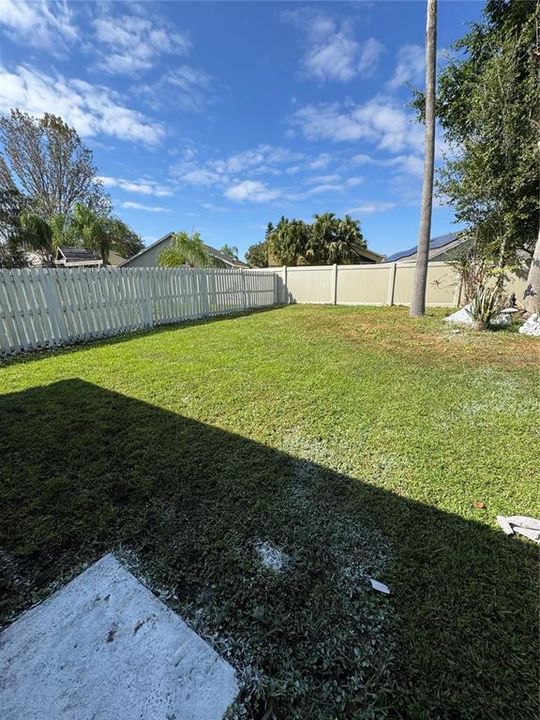 For Sale: $460,000 (4 beds, 2 baths, 1588 Square Feet)