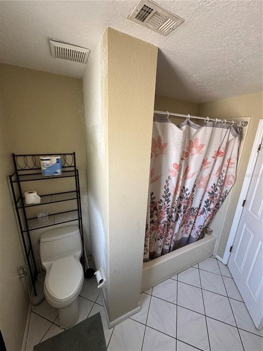 For Sale: $460,000 (4 beds, 2 baths, 1588 Square Feet)