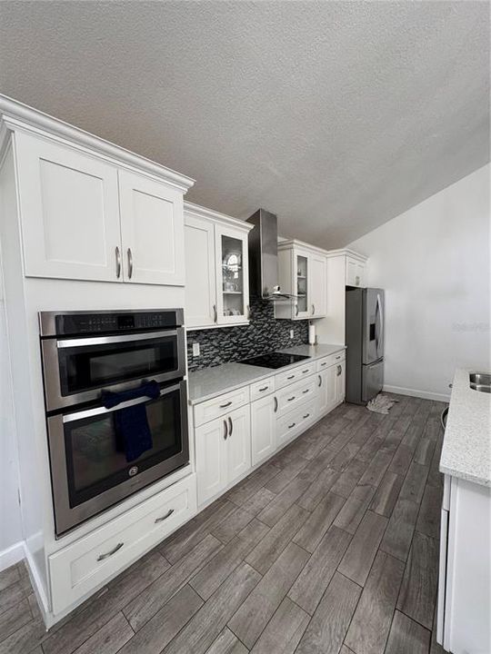 For Sale: $460,000 (4 beds, 2 baths, 1588 Square Feet)