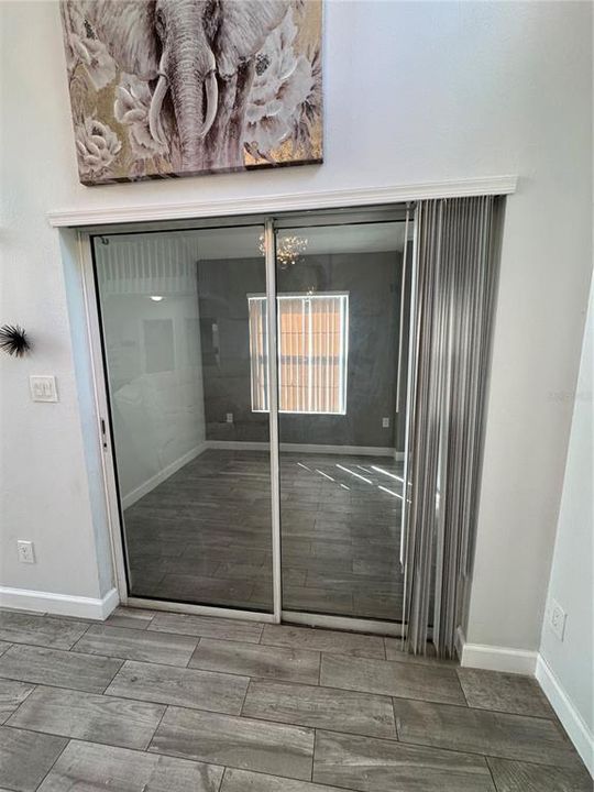 For Sale: $460,000 (4 beds, 2 baths, 1588 Square Feet)