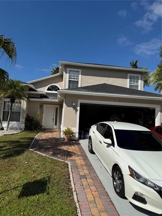 For Sale: $460,000 (4 beds, 2 baths, 1588 Square Feet)