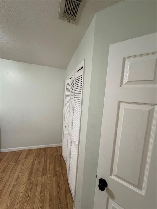 For Sale: $460,000 (4 beds, 2 baths, 1588 Square Feet)