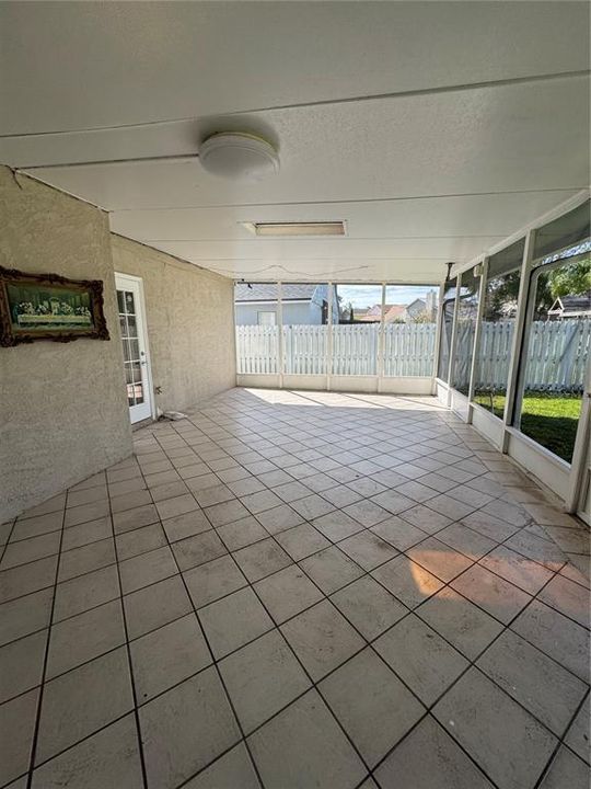 For Sale: $460,000 (4 beds, 2 baths, 1588 Square Feet)