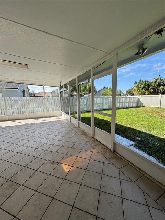 For Sale: $460,000 (4 beds, 2 baths, 1588 Square Feet)