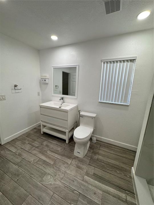 For Sale: $460,000 (4 beds, 2 baths, 1588 Square Feet)