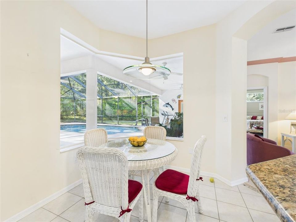 For Sale: $425,000 (3 beds, 2 baths, 2089 Square Feet)