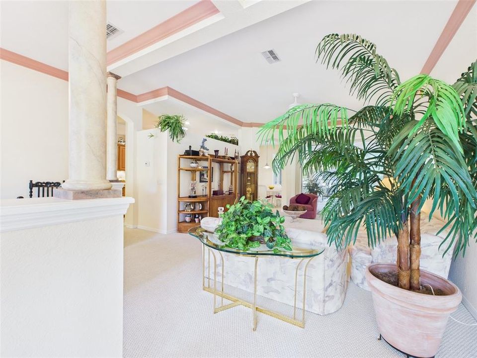 For Sale: $425,000 (3 beds, 2 baths, 2089 Square Feet)