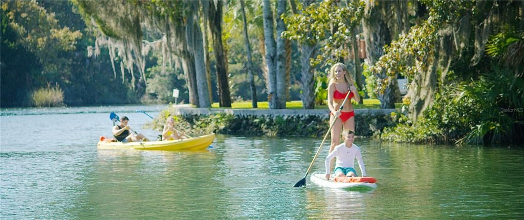 For Sale: $425,000 (3 beds, 2 baths, 2089 Square Feet)