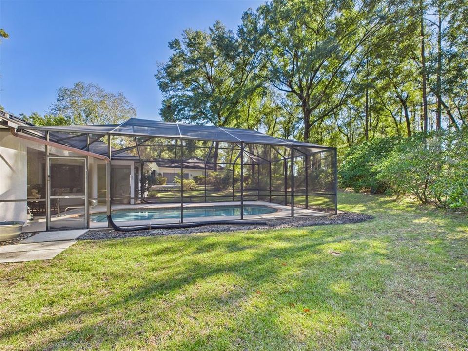 For Sale: $425,000 (3 beds, 2 baths, 2089 Square Feet)