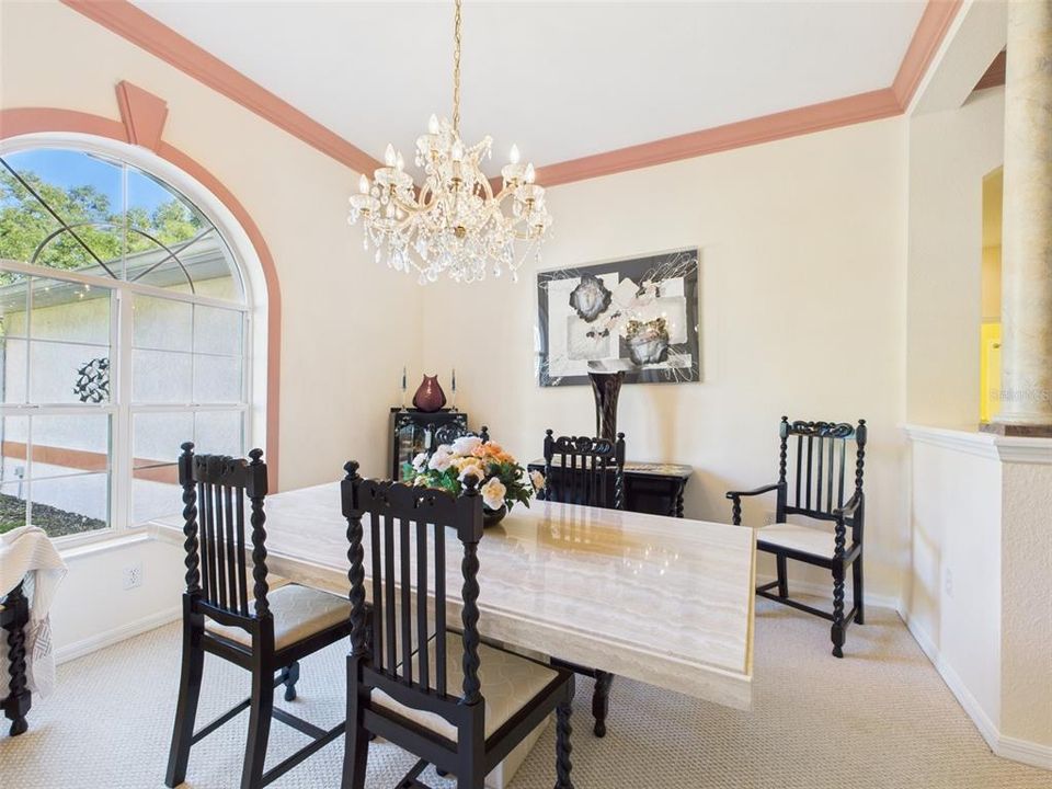 For Sale: $425,000 (3 beds, 2 baths, 2089 Square Feet)