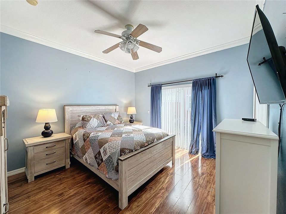 For Sale: $423,500 (3 beds, 3 baths, 2314 Square Feet)