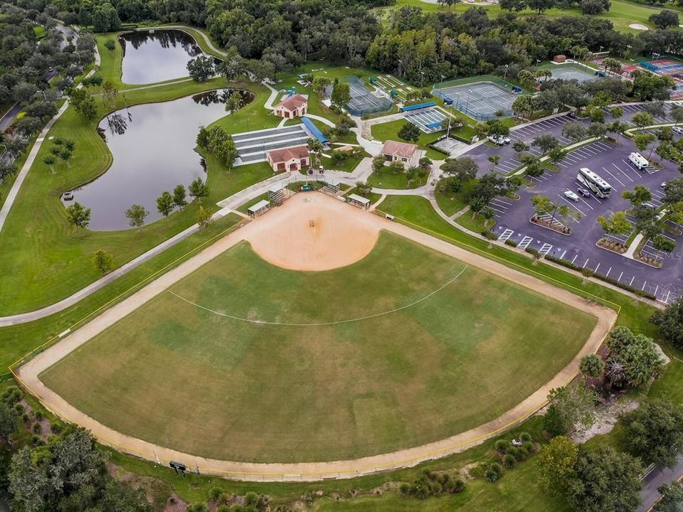 For Sale: $423,500 (3 beds, 3 baths, 2314 Square Feet)