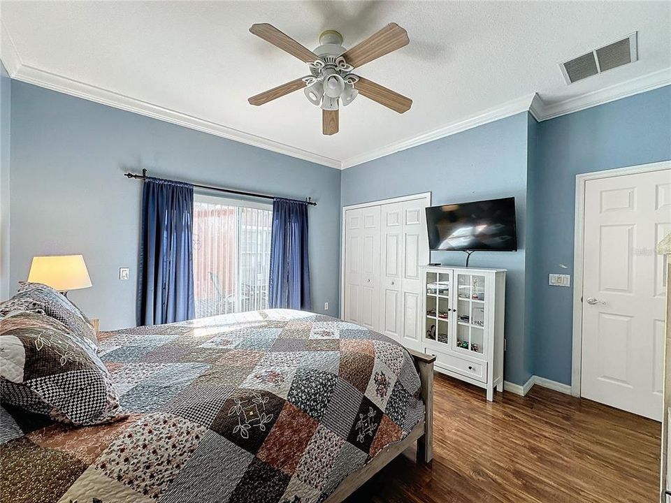 For Sale: $423,500 (3 beds, 3 baths, 2314 Square Feet)