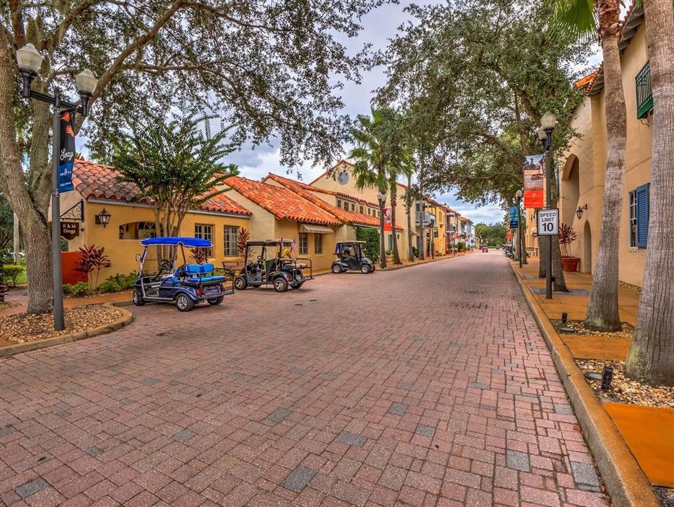 For Sale: $423,500 (3 beds, 3 baths, 2314 Square Feet)