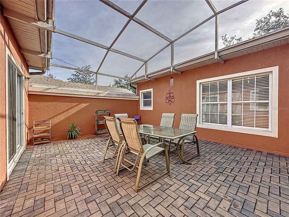 For Sale: $423,500 (3 beds, 3 baths, 2314 Square Feet)