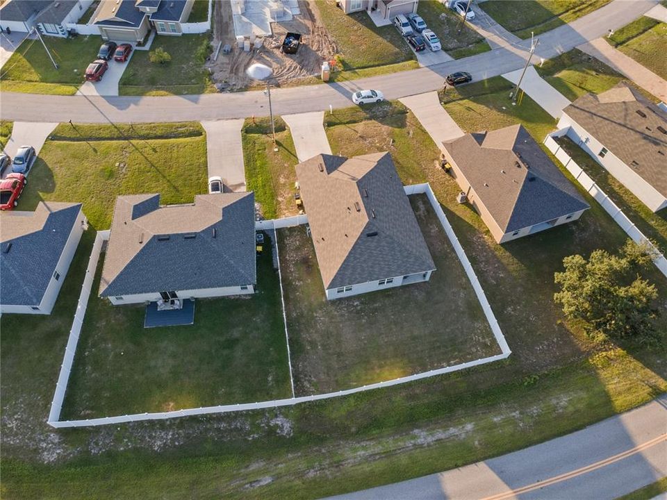 For Sale: $290,000 (4 beds, 2 baths, 1828 Square Feet)