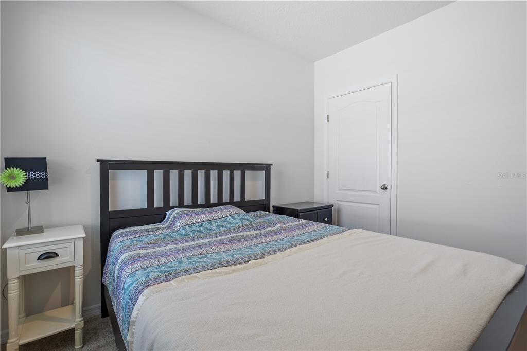 For Sale: $290,000 (4 beds, 2 baths, 1828 Square Feet)