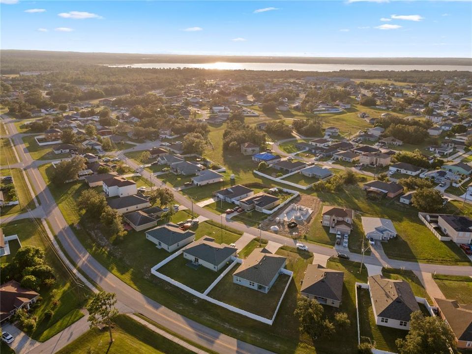 For Sale: $290,000 (4 beds, 2 baths, 1828 Square Feet)