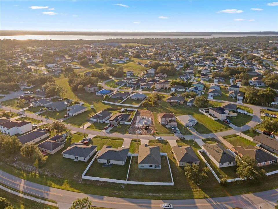 For Sale: $290,000 (4 beds, 2 baths, 1828 Square Feet)