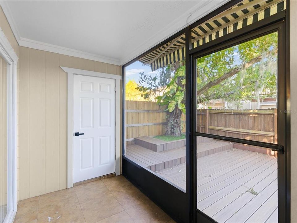 Activo con contrato: $239,000 (2 camas, 1 baños, 1080 Pies cuadrados)