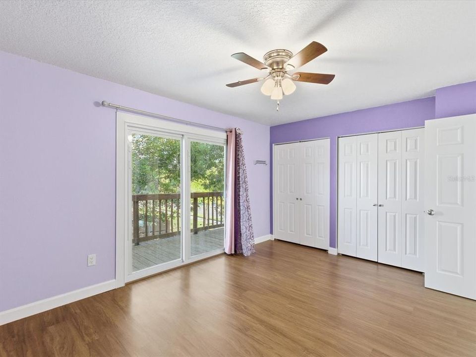 Activo con contrato: $239,000 (2 camas, 1 baños, 1080 Pies cuadrados)