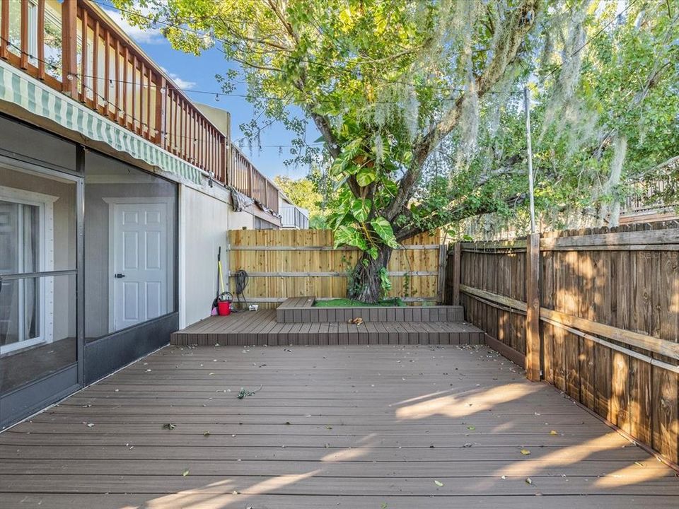 Activo con contrato: $239,000 (2 camas, 1 baños, 1080 Pies cuadrados)