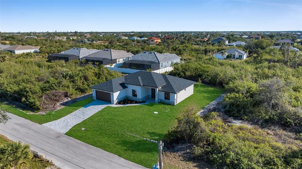 出租: $2,200 (3 贝兹, 2 浴室, 1839 平方英尺)